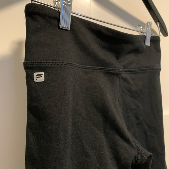 Fabletics Mid-Rise Mesh Power-hold Leggings - Picture 10 of 10